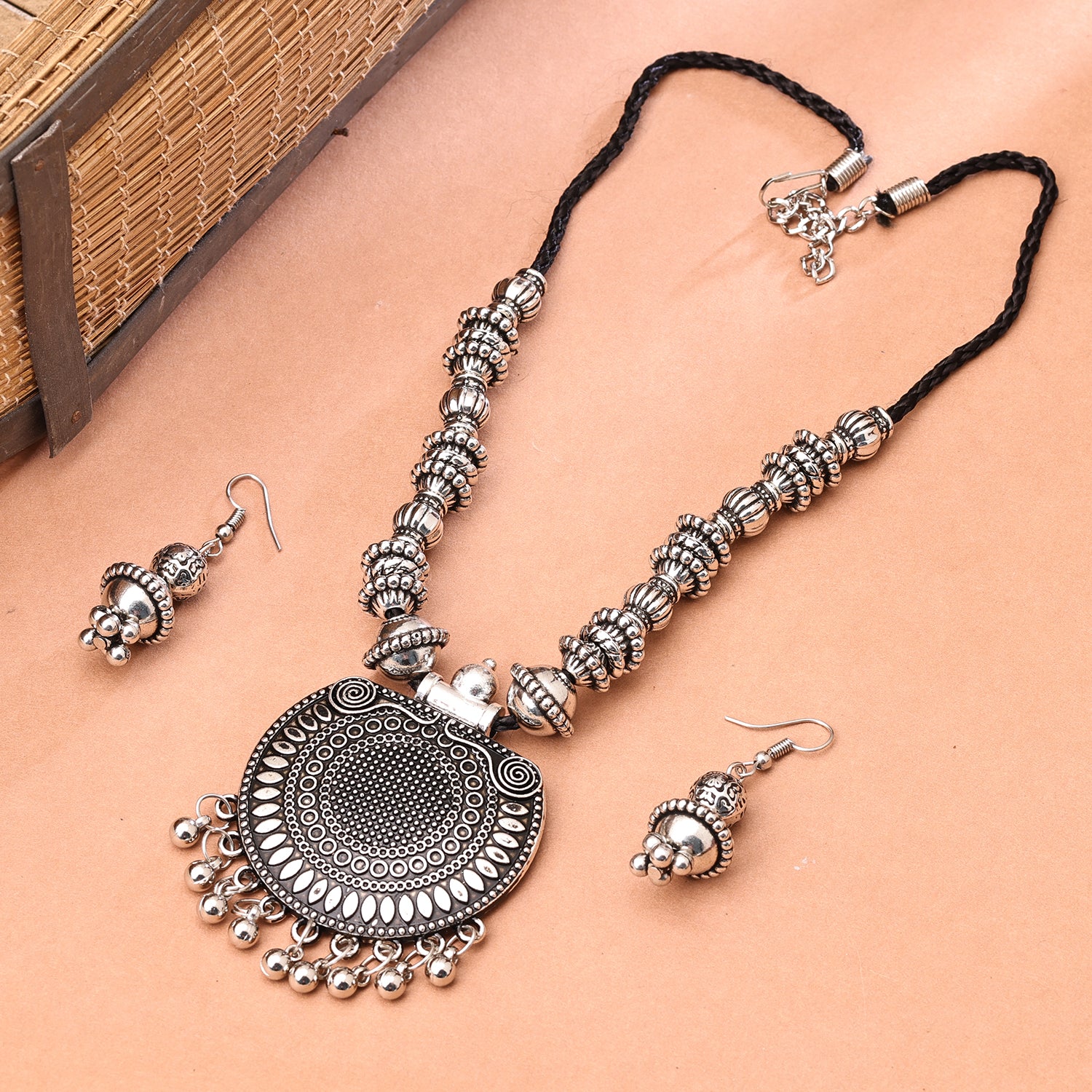 Riya Silver Choker Necklace